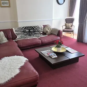 4* Гостевой дом Devonshire House